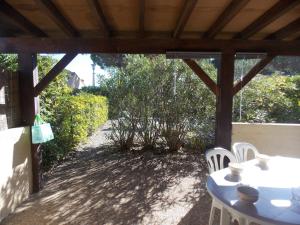Pavillon de vacances avec jardin proche plage et commerces - 6AYG51