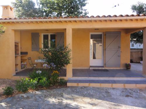 PAVILLON Provençale, indépendant 45m2 4 personnes