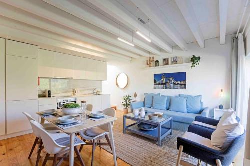 Peaceful Brand New Duplex with a large Balcony