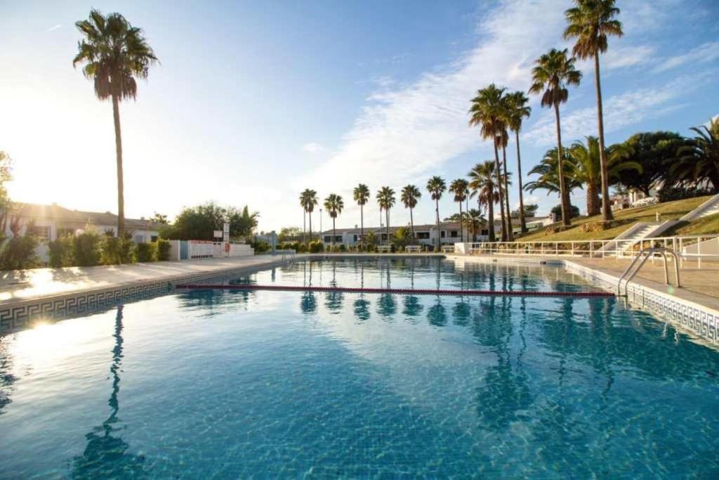 Pearl Apartment by Stay-ici, Algarve Holiday Rental Vilas Alba, 155D, Montechoro, 8200-287 Albufeira