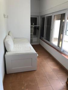 Appartement Pedras d'el Rei, T0 renovado Aldeamento Pedras d'el Rei Apartamento 70 8800-531 Santa Luzia Algarve