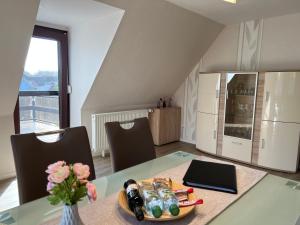 Peedy's luxuriöse 60m² Wohnung mit Balkonterrasse