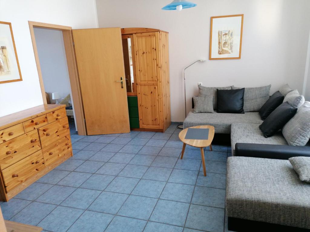 Pension am Bergmann 75 Dresdner Straße, 01705 Freital
