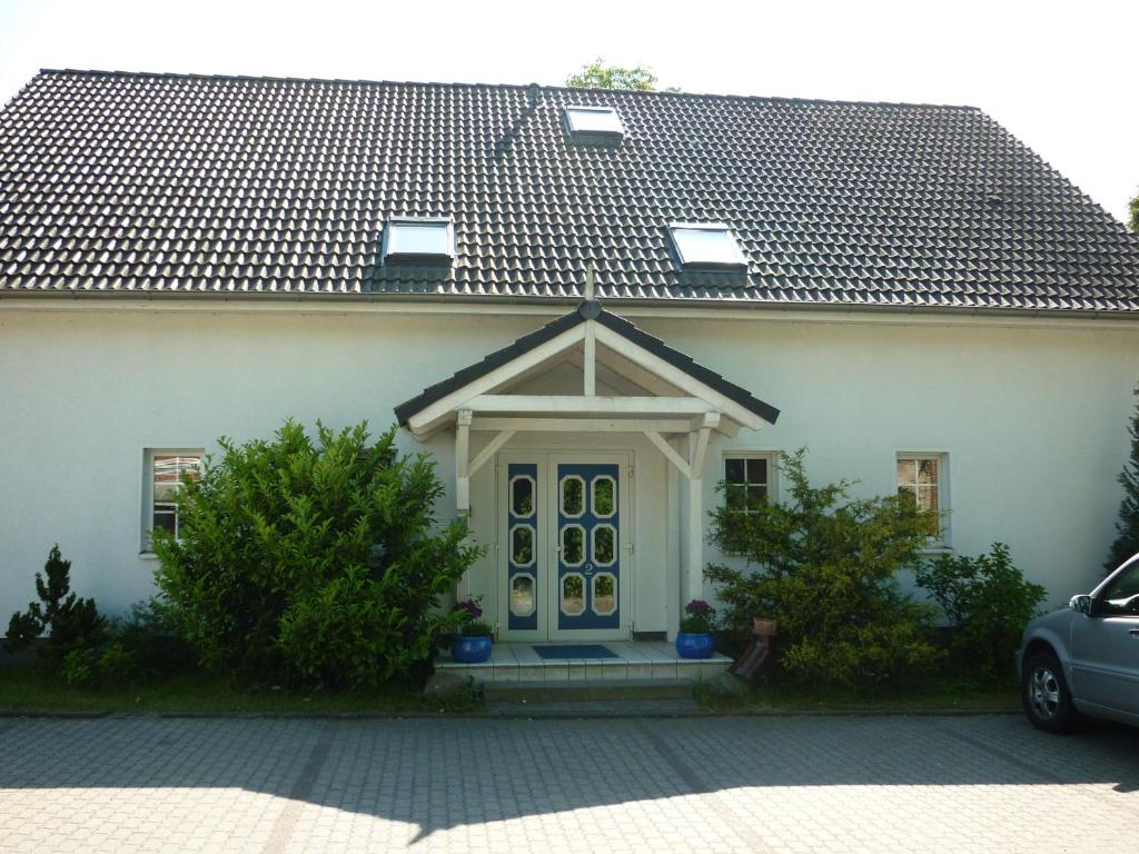 Appartement Pension Dachgeschosswohnung 2 Zum Leuchtturm Wohnung Dachgeschoss Etage 2 18230 Bastorf