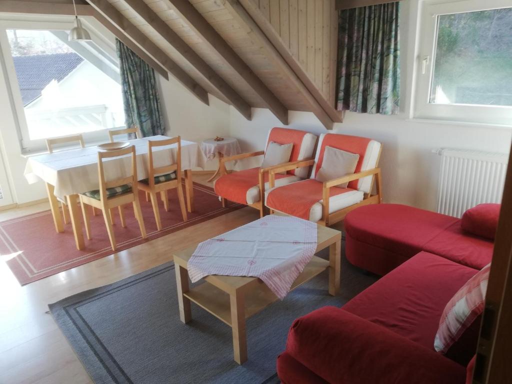 Pension Goldmann - Ferienwohnung 1 Friedrichstraße 49, 79677 Schönau im Schwarzwald