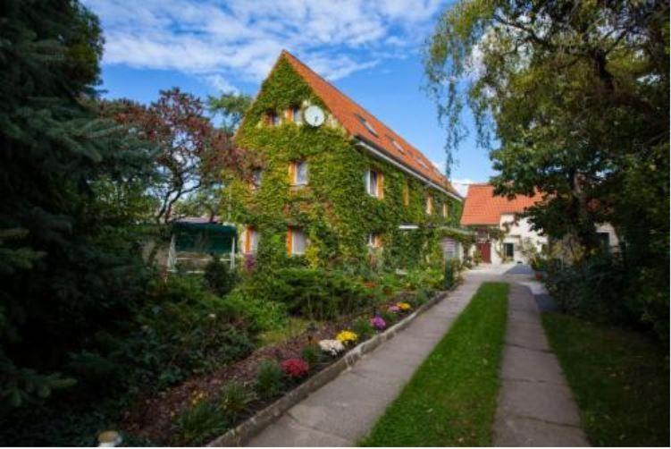 Appartement Pension-Kleint-Wohnung-1 Altzitzschewig 9 01445 Radebeul