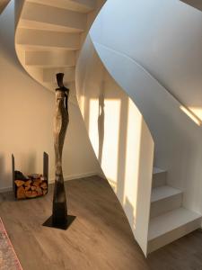 Penthouse am Südstrand - Kamin, Dachterrasse mit Meerblick und Gasgrill, Luxus-Design-Apartment, 2 Minuten zum Strand