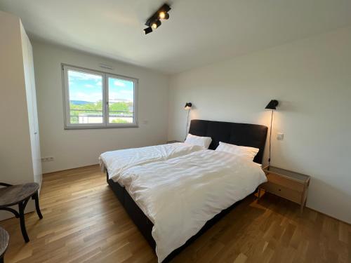 Penthouse Apartment - zentral - AC - Tiefgarage - JoHo