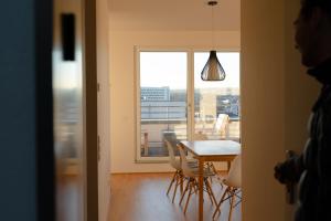 Penthouse Apartment - zentral - AC - Tiefgarage - JoHo