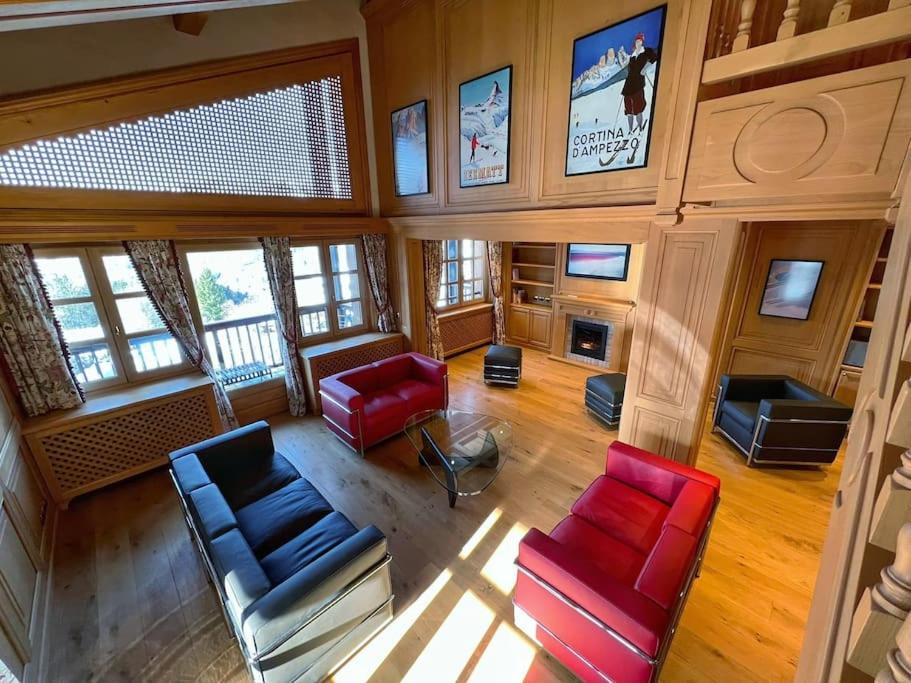 Appartement Penthouse duplex 10 pers. Au pied des pistes 2956 Route Edmond de Rothschild 74120 Megève