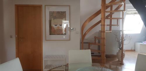 Penthouse im historischen Fachwerkhaus mit grosser Dachterrasse an zentralster Lage