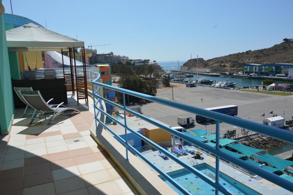 Penthouse Marina Rua Marina de Albufeira 4A, 8200-394 Albufeira