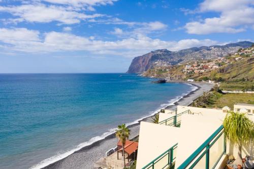 Penthouse On Praia Formosa Beach