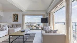 Penthouse Terrace 360º Lisbon View 1 by Lisbonne Collection