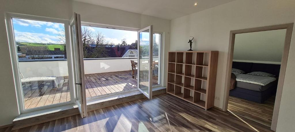 Penthouse Tiefenbach Östliche Hauptstraße 31, 76684 Östringen