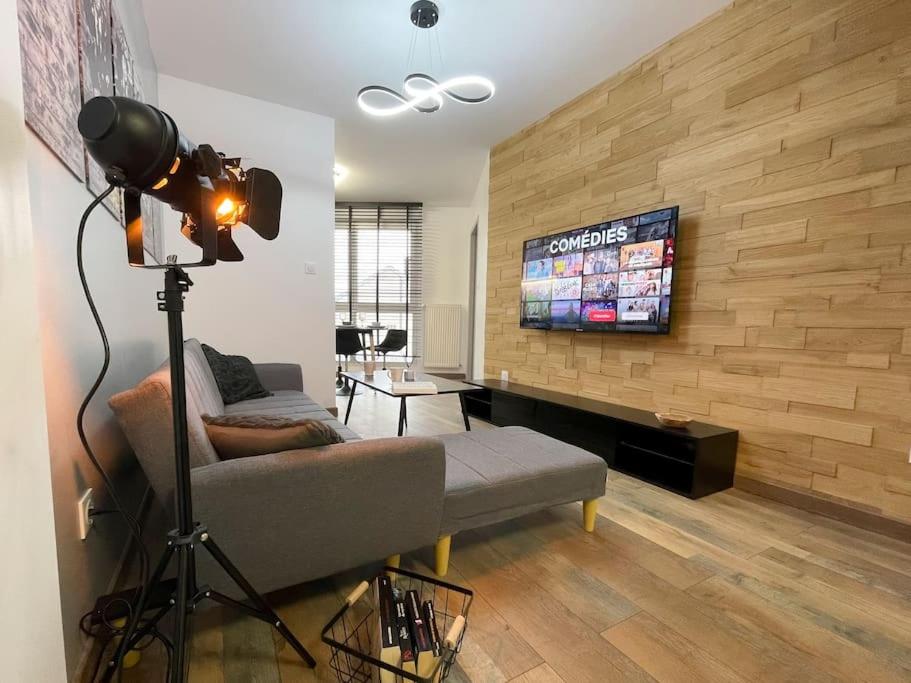 Penthouse Ventur