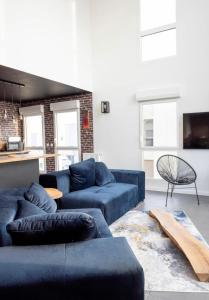Penthouse view Garonne with Jacuzzi 100m2