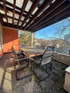 Penthouse-Wohnung mit großer Terrasse