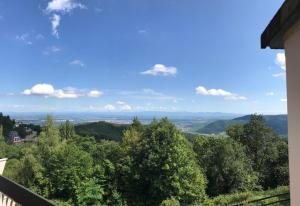 Appartement PERCHOIR 1 : Studio haut de gamme et lumineux LES TROIS EPIS 5 Chemin du Belvédère 68230 Turckheim Alsace