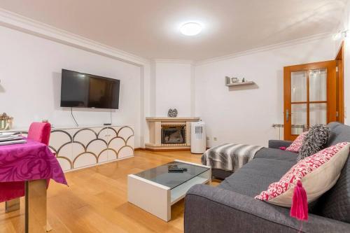 Pereira's Apartment- free garage