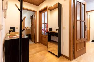 Pereira's Apartment- free garage