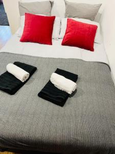 Perfect flat