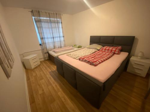 Perle in Bielefeld near Tram + own Parking Space