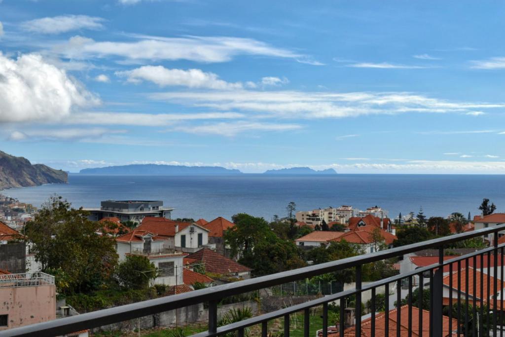 Appartement Perola, a Home in Madeira Estrada da Liberdade, 4 Edifício Pérola, 3-H 9000-500 Funchal