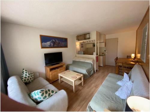 Petit Appartement et Jardinette
