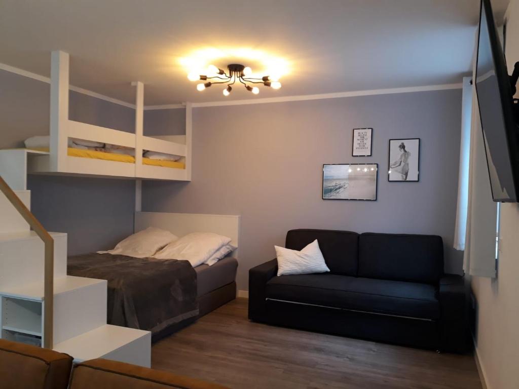 Petit Bagage 2019 Neueröffnung 105 Burgstraße, 53757 Sankt Augustin