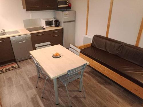 Petit chalet calme et verdoyant - Sulniac - 4 pers