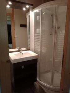 Petit chalet calme et verdoyant - Sulniac - 4 pers