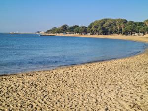 Petit coin de paradis les pieds dans l’eau
