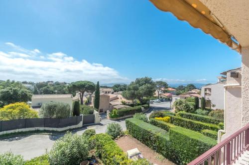 PETIT CORAIL Duplex agreable St Raphael - proche mer