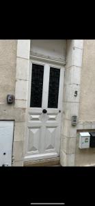 Petit F2 fonctionnel plein centre et proche gare