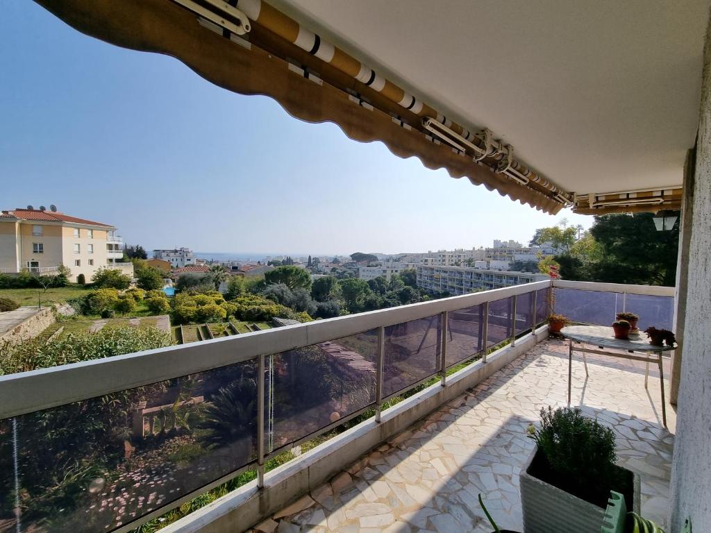 Appartement Petit Juas 141 Avenue du Petit Juas 06400 Cannes