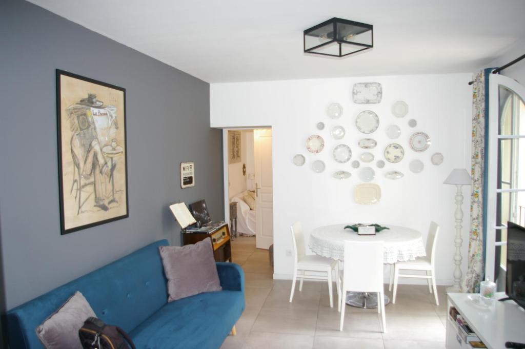 Appartement Petit Rêve 3 place ferdinand buisson - 1 étage 84800 LʼIsle-sur-la-Sorgue