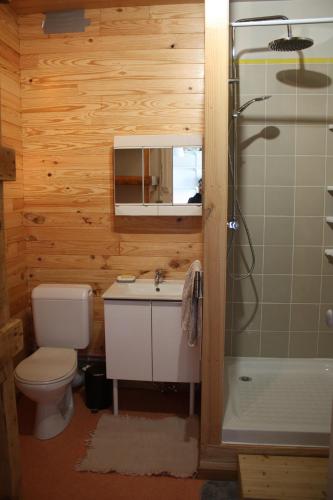 petit studio, bien équipé, à la campagne