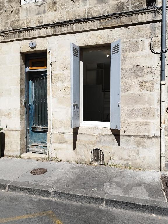 Appartement Petit studio idéalement placé! 5 Rue Mouneyra 33000 Bordeaux