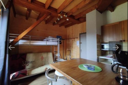 Petit studio plein sud avec une belle vue