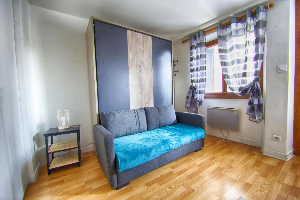 Appartement Petit T1 à proximité des thermes 3 Rue du Bain Henri 4 73100 Aix-les-Bains