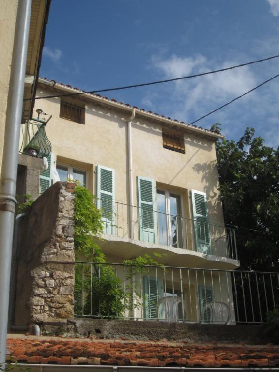 Petite maison en centre ville de Toulon 83200 Toulon