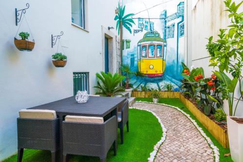 Picasso Apartment
