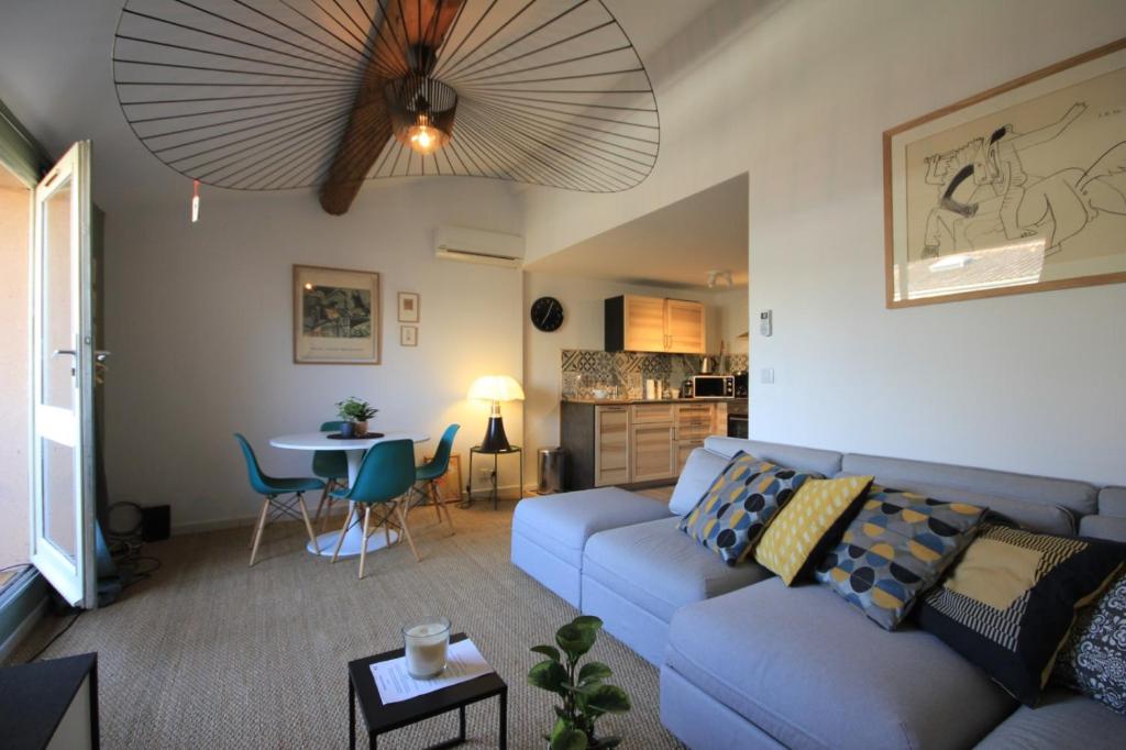 Appartement Picasso - Appartement Avignon centre 19A Rue Grande Fusterie 84000 Avignon