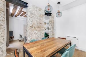 Pick A Flat's Apartment in Le Marais - Rue Saint Apoline