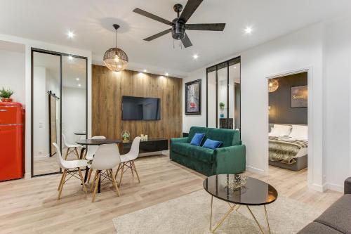 Pick A Flat's Apartment in Montorgueil - Rue Greneta