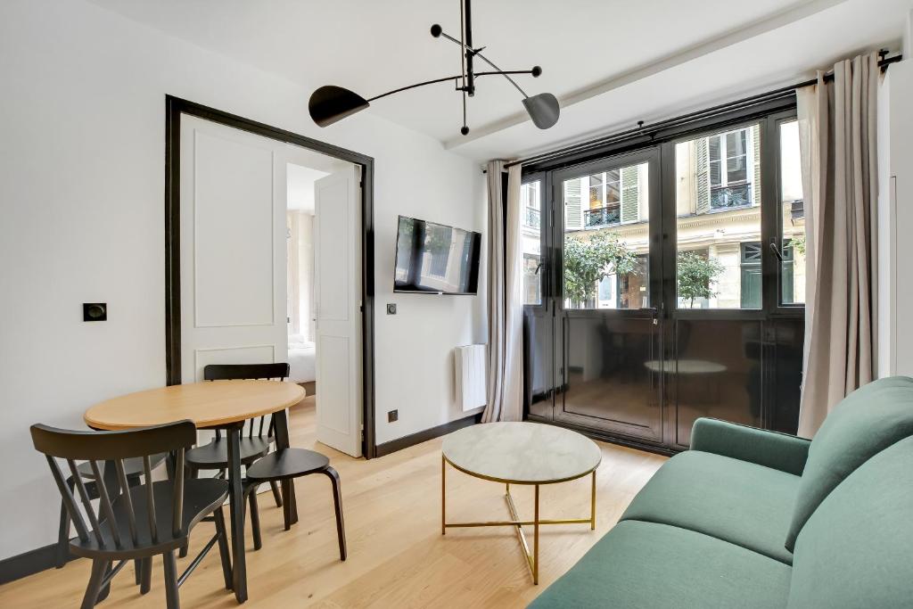 Appartement Pick A Flat's Apartment in Opera - Rue Grange Batelière 16 Rue de la Grange Batelière 75009 Paris