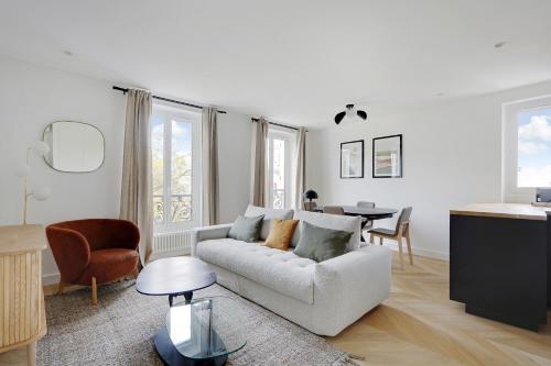Pick A Flat's Apartment on Place du Tertre