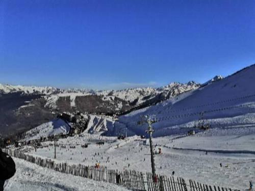 Pied des pistes Pla D'adet 4 personnes