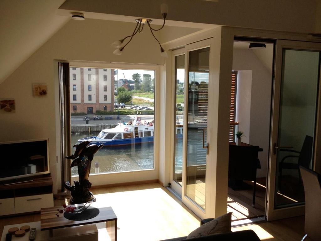 Appartement Pier One mit Balkon & Parkplatz - barrierefrei - ABC244 Alter Hafen 10 23966 Wismar